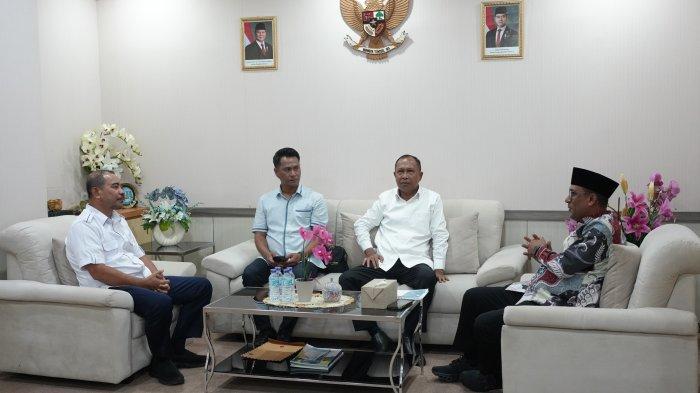 KUNJUNGAN - PLN Unit Induk Wilayah Maluku dan Maluku Utara (UIW MMU) menerima kunjungan audiensi Pemkab Maluku Tengah , Rabu (9/4/2025).