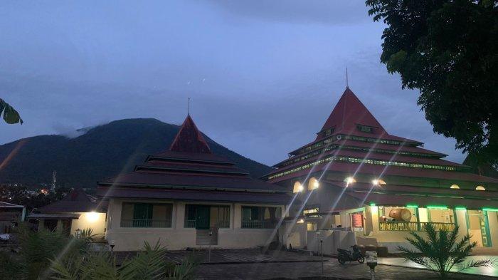 SEJARAH: Masjid Kesultanan Ternate