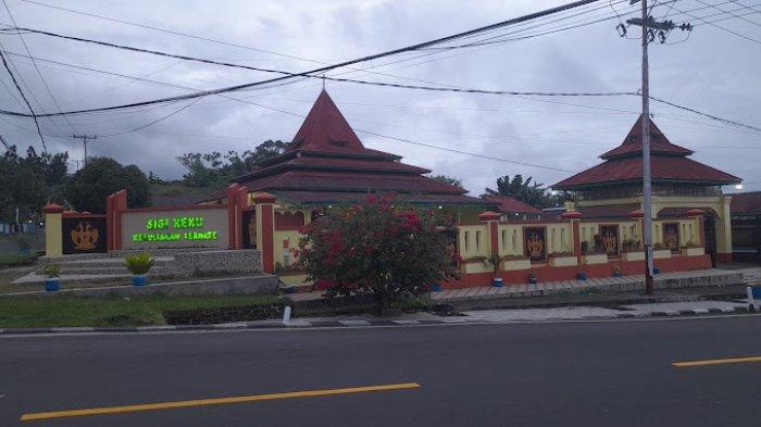 Masjid Sigi Heku Kesultanan Ternate
