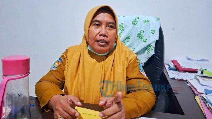SELEKSI: Kepala BKD Pulau Morotai, Maluku Utara, Musriyana Nabiu saat memberikan keterangan disela-sela kerja, (7/5/2024)