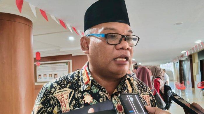 PEMBAYARAN GAJI - Sekprov Maluku Utara, Samsuddin A Kadir. Ia memastikan gaji ASN akan segera terbayarkan, Kamis (10/4/2025).