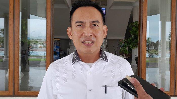KESEHATAN: Sekkab Halmahera Timur, Maluku Utara Ricky Chairul Richfat saat diwawancarai Tribunernate.com, Jumat (27/6/2025)