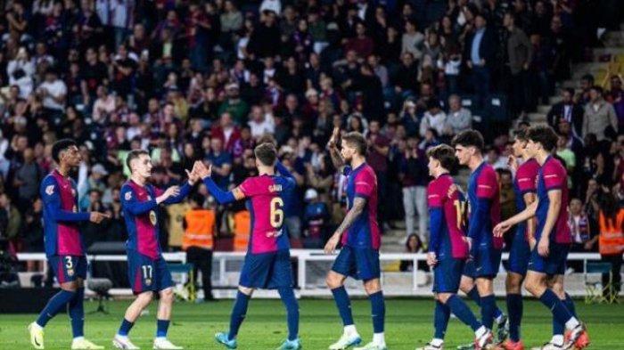Selebrasi pemain Barcelona usai mencetak gol ke gawang Sevilla pada pekan ke-10 Liga Spanyol, Senin (21/10/2024) dini hari WIB.