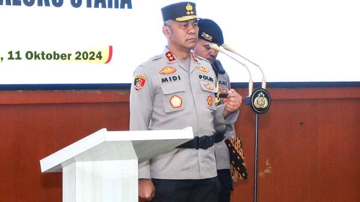 Kapolda Maluku Utara Irjen Pol Midi Siswoko pimpin serah terima jabatan empat PJU Polda, Jumat (11/10/2024).