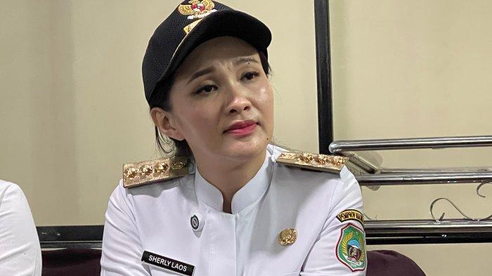BEASISWA SHERLY LAOS - Gubernur Maluku Utara, Sherly Laos atau Sherly Tjoanda. Ia menegaskan komitmennya untuk menata birokrasi yang bersih, transparan, dan bebas korupsi, Rabu (5/3/2025). Sherly Laos membuka peluang beasiswa sekolah kedokteran untuk putra-putri daerah.