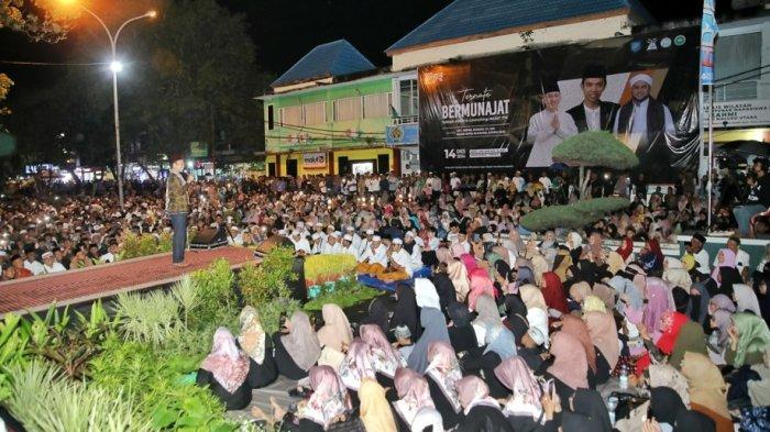 EVALUASI: Suasana Tabligh Akbar yang dihelat Pemkot Ternate, Maluku Utara, Sabtu (14/12/2024) malam