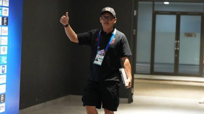 KOMPETISI: Mantan Direktur Teknik Malut United Yeyen Tumena