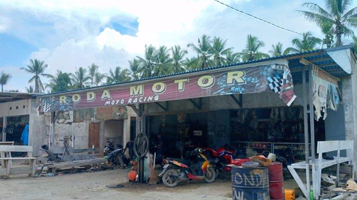 Bengkel Roda motor beralamat di Desa Lukolamo, Kecamatan Weda tengah, Halmahera Tengah.