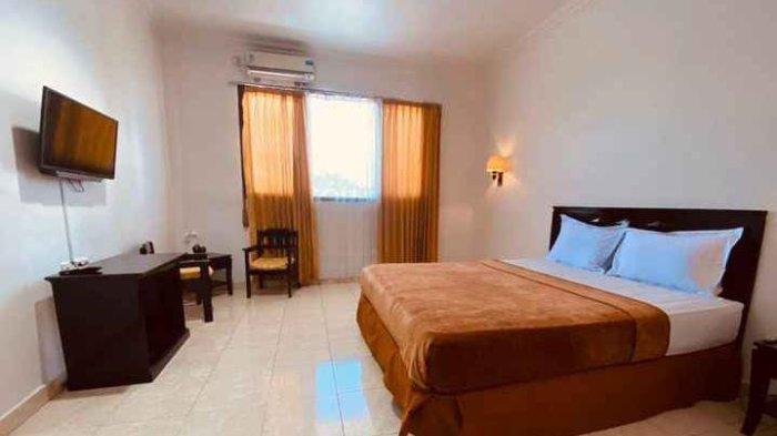 Kamar Jati Hotel Ternate.