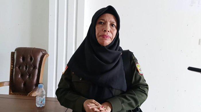 IMBAUAN: Kepala Dinas PPPA Pulau Taliabu, Muhrida Donsi ungkap pengguna lem Aibon di Ibukota Bobong sudah ada yang jadi korban mental