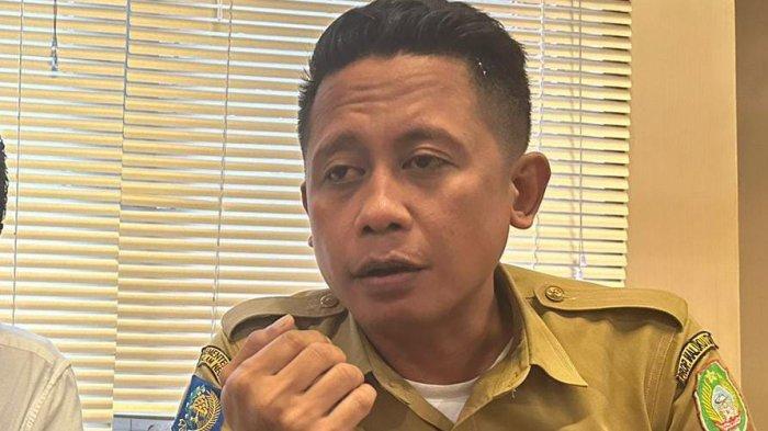 PROGRAM: Plt Dinas PUPR Maluku Utara Risman Iriyanto Djafar. Ia berharap seluruh rekanan baik kontraktor maupun konsultan dapat mengikuti proses tender melalui sistem yang disediakan oleh BPBJ