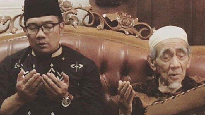 Ridwan Kamil dan Mbah Moen
