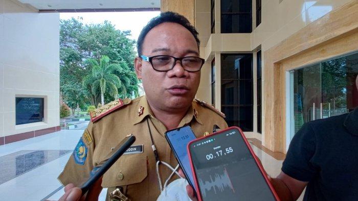 Sekretaris Daerah (Sekprov) Maluku Utara, Samsuddin A Kadir. Senin (14/2/2002)