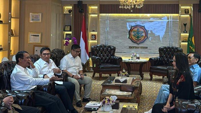 PERTANIAN - Gubernur Maluku Utara Sherly Laos di Kantor Kementerian Pertanian, Jakarta, Senin (3/3/2025).