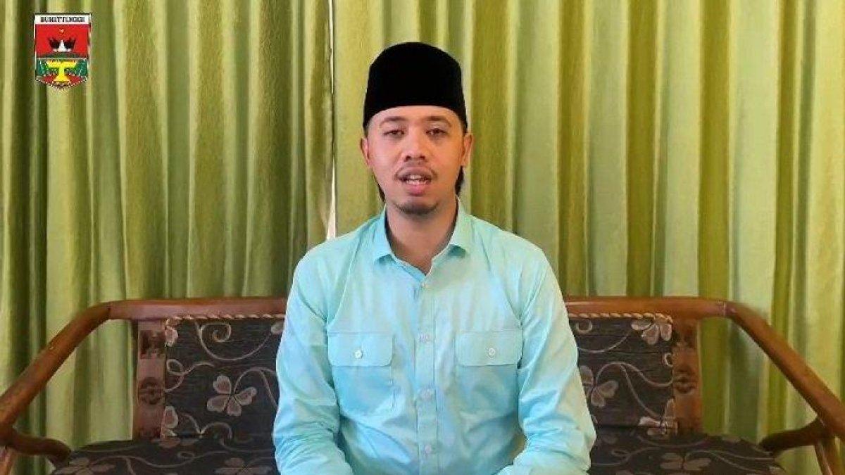 Wali Kota Bukittinggi Erman Safar memberi penjelasan terkait kasus inses di Kota Bukittinggi, Sumatera Barat (Sumbar) lewat video resmi yang dibagikan Selasa (27/6/2023)