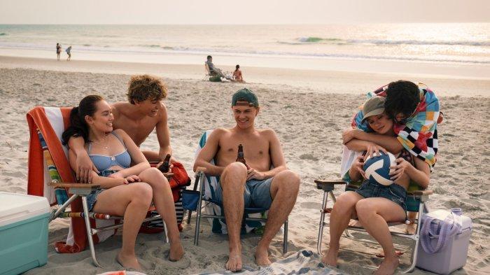 Cuplikan adegan serial The Summer I Turned Pretty Season 3 w