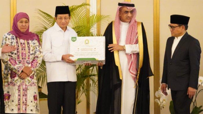 KHOFIFAH CAK IMIN NAIK haji