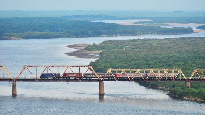 RUTE TERPANJANG DI DUNIA - Jembatan Persahabatan Korea-Rusia