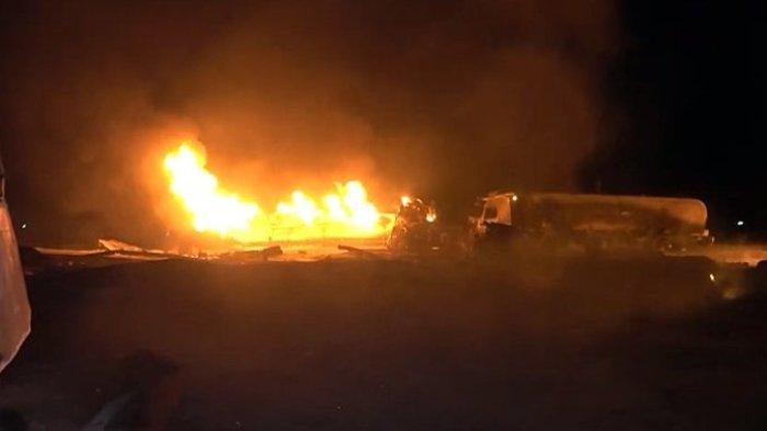 pelabuhan bahan bakar Ras Isa setelah serangan udara AS