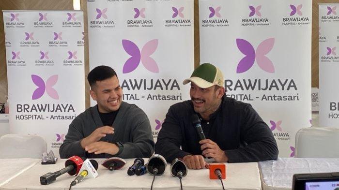 tora sudiro jadi kakek, cucu 1 lahir
