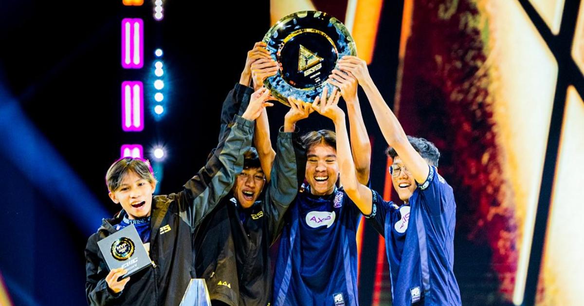 EVOS Divine keluar sebagai juara Free Fire EWC 2025