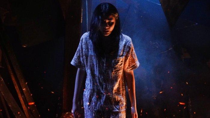 Film Perjanjian Setan garapan sutradara Farid Dermawan ini diputar di bioskop mulai 5 September 2024. Film ini dibintangi Callista Arum yang memainkan peran Kartini, Kenny Austin (Ivan), Gemi Nastiti (Diyanti), Jessica Shania (Citra) dan TJ Ruth (Bu Asih).