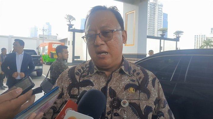 Kadisnakertransgi DKI, Hari Nugroho, bicara soal kenaikan UMP Jakarta, Kamis (21/11/2024).