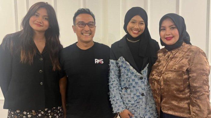 Kafe Xindrom, hasil pemikiran Ayuenstar, tidak hanya menjanjikan pengalaman kuliner yang lezat tetapi juga perjalanan musik yang mumpuni, resmi dibuka di kawasan BSD, Tangerang, Sabtu (6/1/2024).
