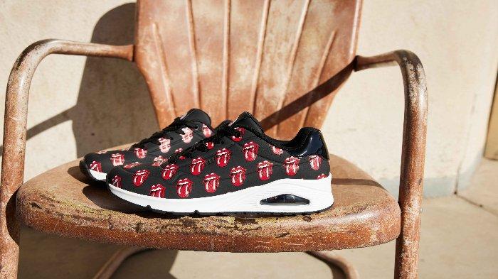 Koleksi terbaru sepatu Skechers dengan logo lidah khas dari band rock 'n' roll The Rolling Stones.