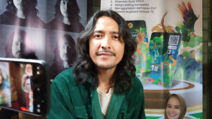 Penyanyi Marcello Tahitoe merilis lagu Do Over, Jumat (6/10/2023). Marcello Tahitoe mulai menggarap lagu Do Over setelah keluar dari panti rehabilitasi usai terjerat kasus kepemilikan dan penyalahgunaan narkotika jenis ganja tahun 2018.