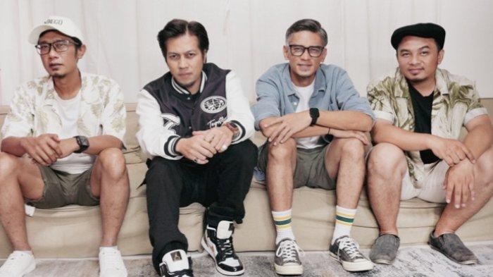 Sunu Hermaen (vokal), Dicky Yudha Handika (gitar), Setia Permana (bass) alias Stay dan Yadi Bachman (drum) alias Wox mengenalkan single Yang Cantik Banyak Yang Nakal (Katanya) pada Juni 2024 setelah 12 tahun bermusik.