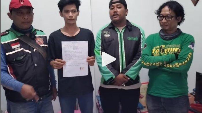 Muhamad Luckas, driver ojek online Grab yang dituding membawa kabur laptop seharga Rp 20 juta milik customer memberikan klarifikasi dalam video yang diunggah di akun media sosialnya. Menurut Muhamad Luckas, bukan dirinya yang membawa kabur laptop tersebut, tetapi orang lain yang menggunakan akunnya. Sebab katanya ia sudah menjual akunnya itu ke orang lain atas nama Andre. Meski begitu pengakuan Luckas dianggap tidak masuk akal dan janggal oleh banyak netizen. Mereka tidak percaya Luckas.