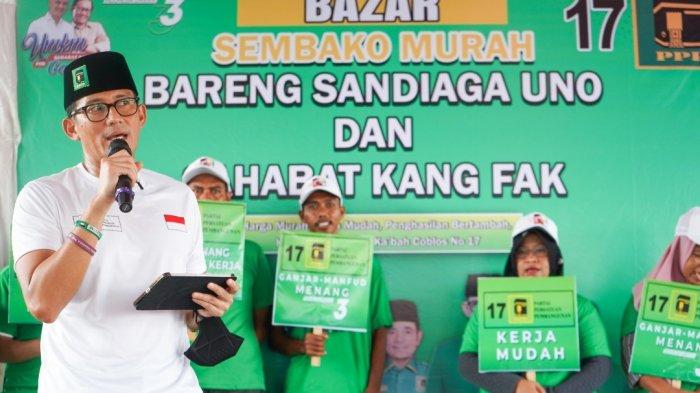 Ketua Dewan Pakar Tim Pemenangan Nasional (TPN) Ganjar-Mahfud, Sandiaga Salahuddin Uno, menemui warga Kronjo, Kabupaten Tangerang, Minggu (24/12/2023).