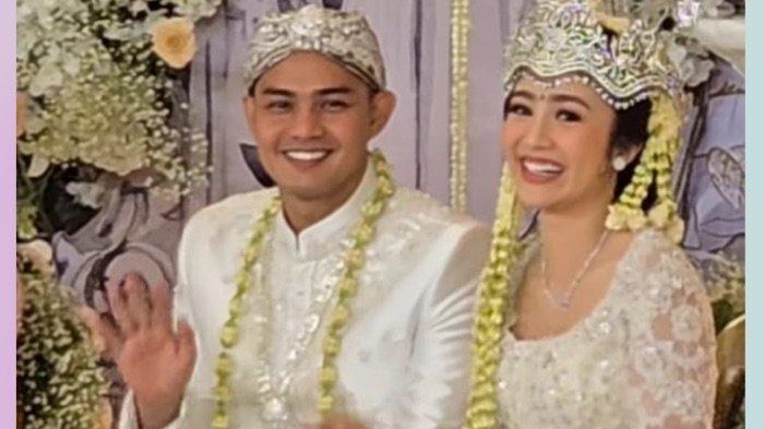Pemain film Febby Rastanty dan Drajad Djumantara resmi menikah, Sabtu (9/11/2024). Febby Rastanty dan Drajad Djumantara menggelar akad nikah di Gedung The Tribrata, Jalan Dharmawangsa, Kebayoran Baru, Jakarta Selatan.