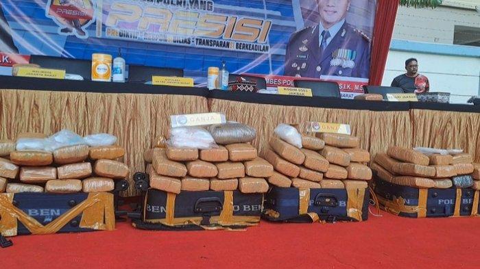 Barang bukti (BB) narkoba seberat 94,5 kg yang berhasil disita Polres Metro Jakarta Barat.