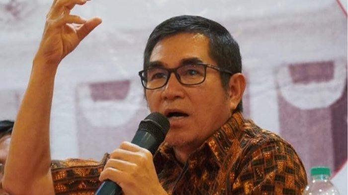 Hamdan Zoelva, kuasa hukum PT Indobuildco, pengelola Hotel Sultan, merespons santai soal laporan AHY ke Presiden Jokowi.