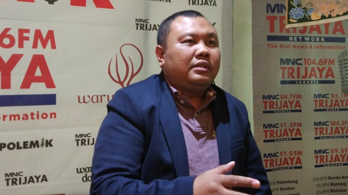 Analisis Komunikasi Politik Universitas Paramadina Hendri Satrio.