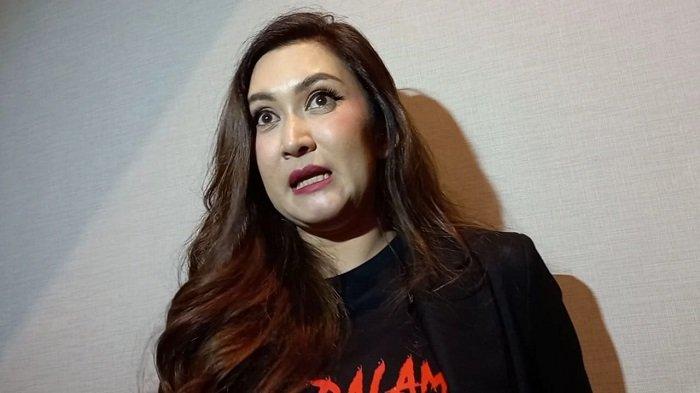 Selebriti yang juga politisi Partai NasDem Nafa Urbach berharap Anies-Muhaimin membawa Indonesia damai.