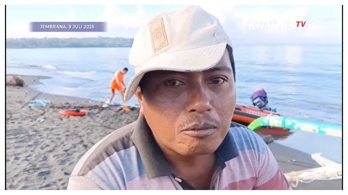 KAPAL TENGGELAM - Miftahul Rahman atau Anif (42), seorang nelayan di Pebuahan Bali menceritakan pengalamannya saat tanpa sengaja menemukan jenazah salah satu korban tenggelamnya KMP Tunu Pratama Jaya.