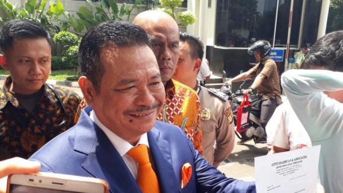 Pengacara Jessica Wongso, Otto Hasibuan mengaku terkejut atas kebebasan kliennya.