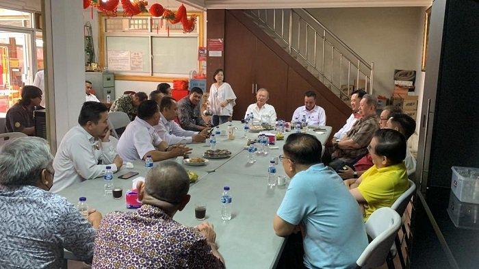 Pengurus Vihara Amurva Bhumi menggelar rapat membahas kasus sengketa lahan tempat ibadah umat Budha itu, Selasa (18/7/2023).