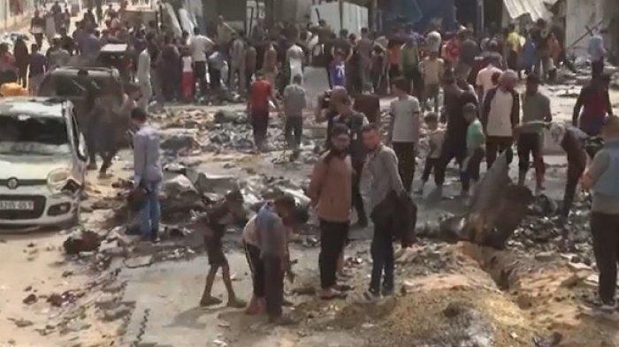 Banyak Warga Palestina Terbakar Hidup-hidup Karena Serangan Israel ke Kamp Rafah.