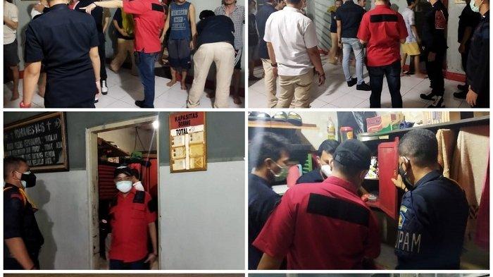 Petugas keamanan saat melakukan razia kepada napi di Lapas Bulak Kapal.