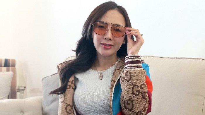 Pedangdut Ucie Sucita di kawasan Cilandak, Jakarta Selatan, Jumat (6/1/2023).