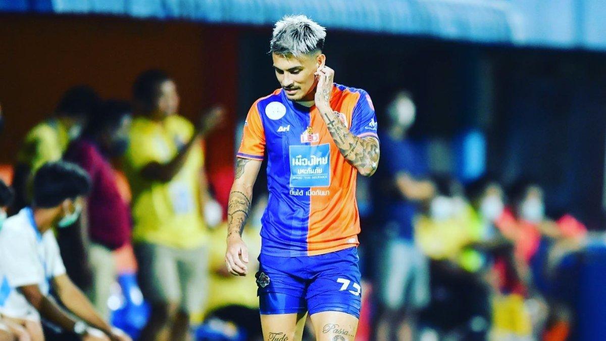 Pemain berpaspor Thailand, Philip Roller.