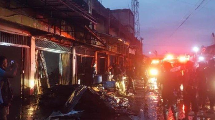 Tujuh ruko di Keude Samalanga, Kabuapten Bireuen, ludes terbakar, Sabtu (17/2/2024) dini hari