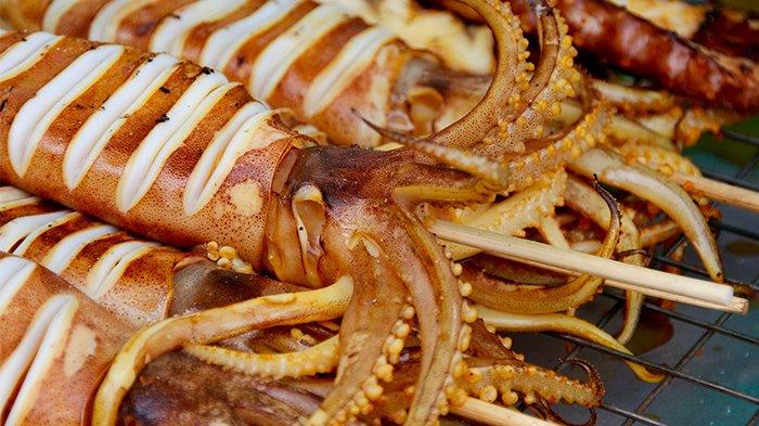 Ilustrasi Cumi Bakar.