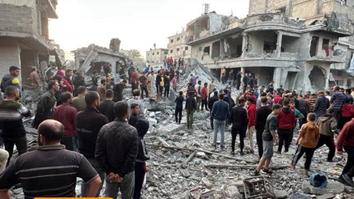 Serangan dini hari oleh pasukan Israel di kamp pengungsi Jabalia Gaza utara menewaskan 33 orang, termasuk 13 anak-anak.