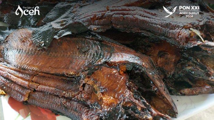 Itu Kerah merupakan makanan kesukaan raja-raja di Aceh Singkil pada masa lalu.