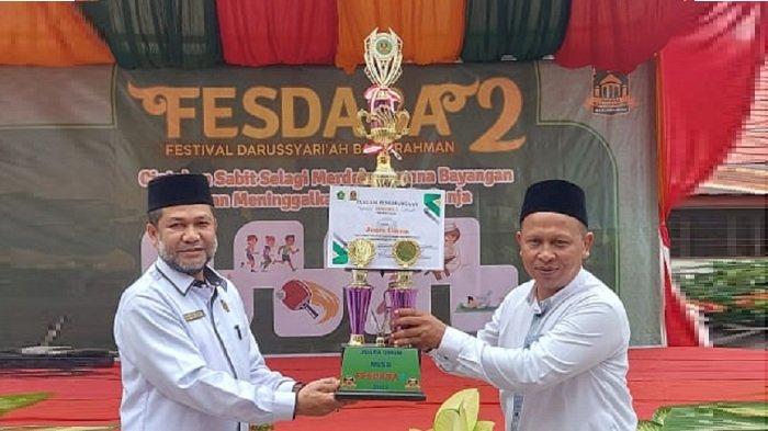 MIN 5 Kota Banda Aceh Kembali Meraih Juara Umum FESDABA 2 di MTsS